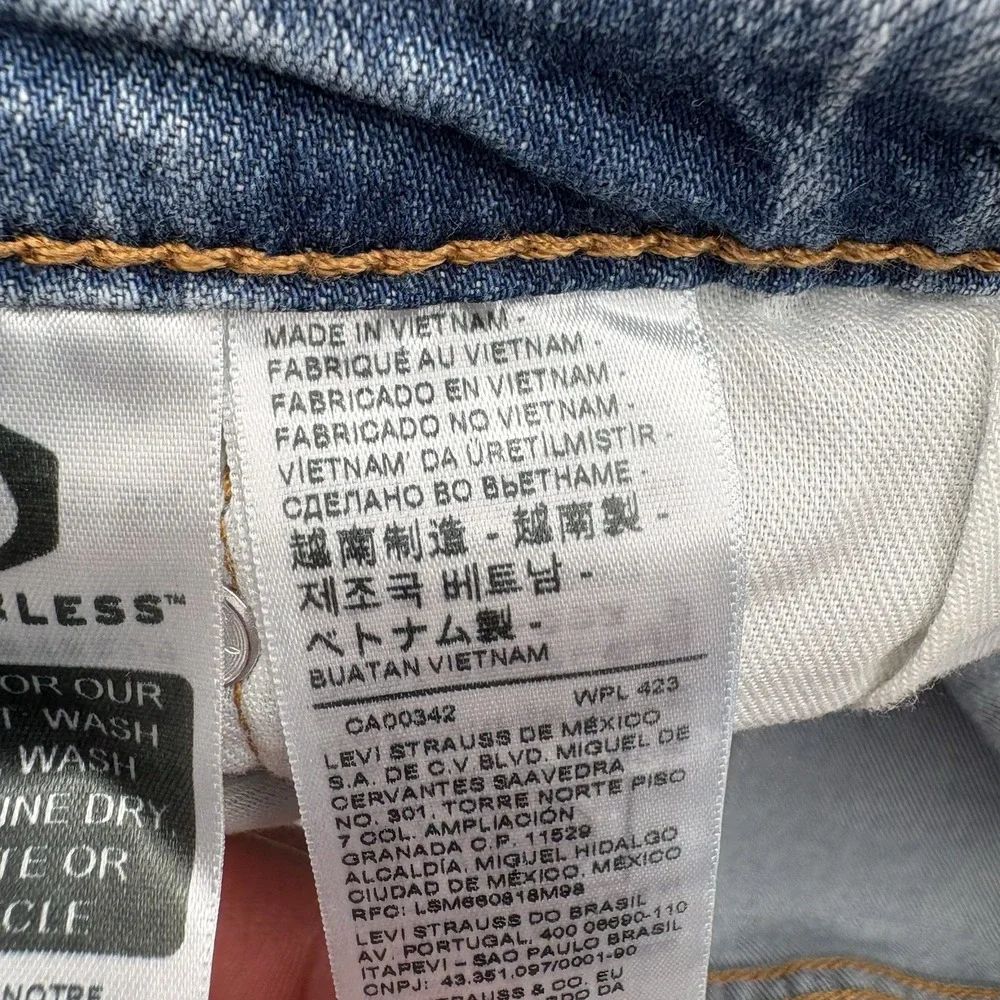 Levi's‎ 541 Athletic Taper Men's Jeans Light Wash Blue Stretch Denim W33 L32